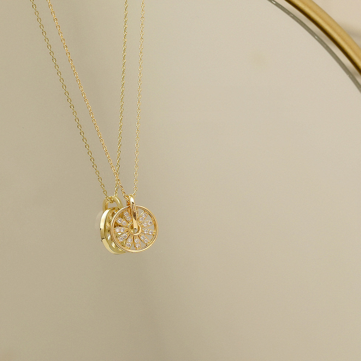 Ferris Wheel Zirconia Necklace