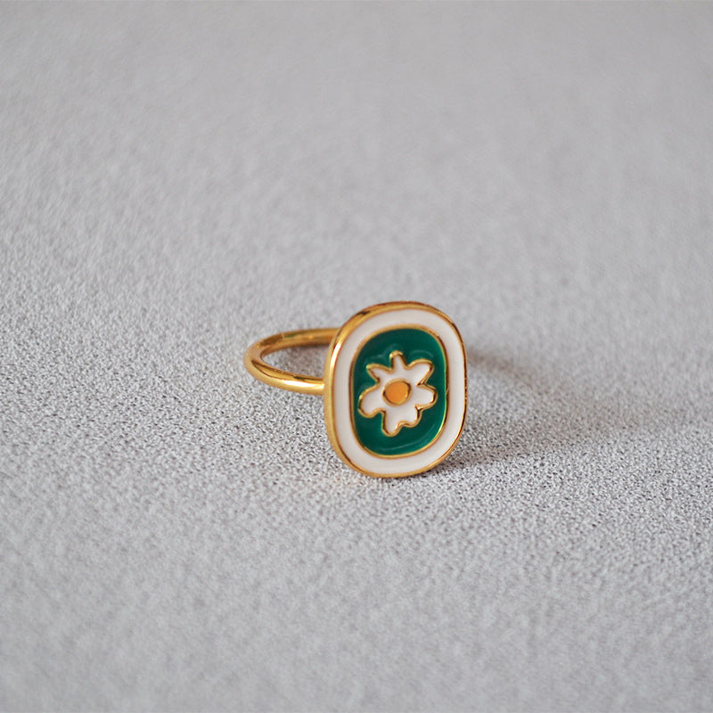 Chamomile Statement Ring